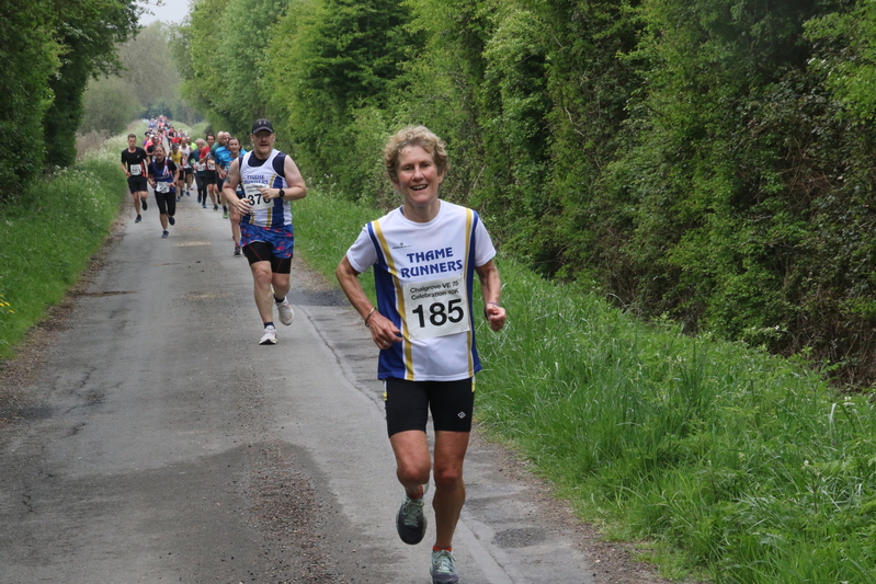 photo 0625 of a runner